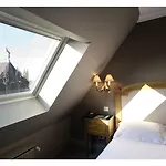 De La Treille