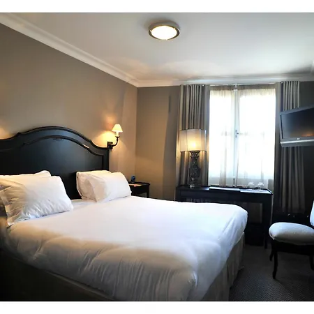De La Treille Hotel 3*