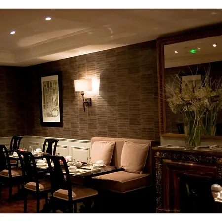 De La Treille Λιλ