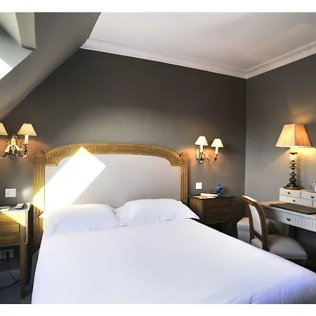 De La Treille 3* Lille