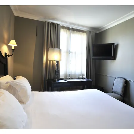 De La Treille Hotel
