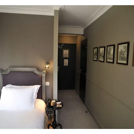 Ξενοδοχείο De La Treille 3*