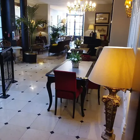 Hotel De La Treille 3*