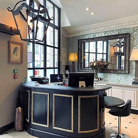 De La Treille Hotel 3*