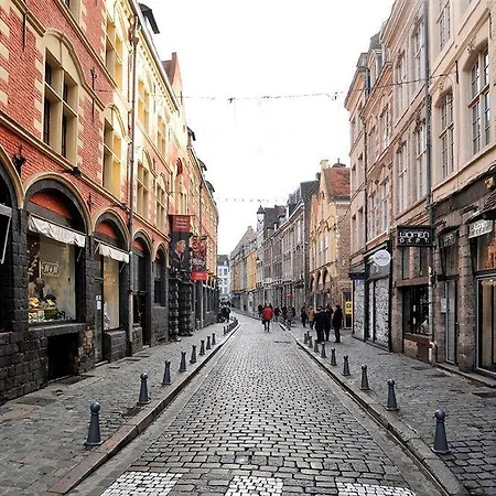 Ξενοδοχείο De La Treille 3*