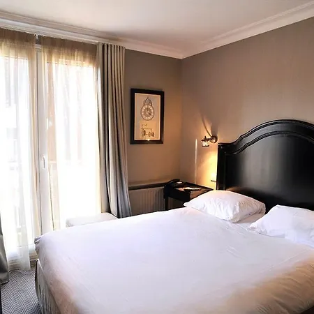 De La Treille Hotel 3*