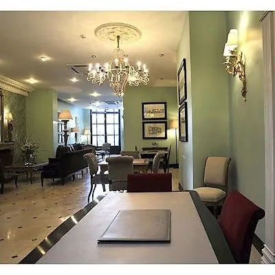 Ξενοδοχείο De La Treille