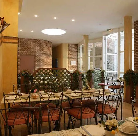 Hotell De La Treille Lille