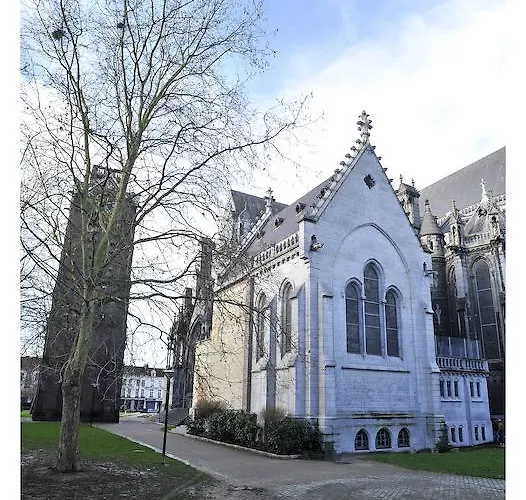 De La Treille Hotel 3*