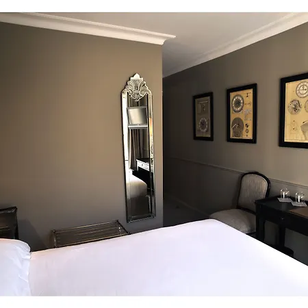 Szálloda De La Treille