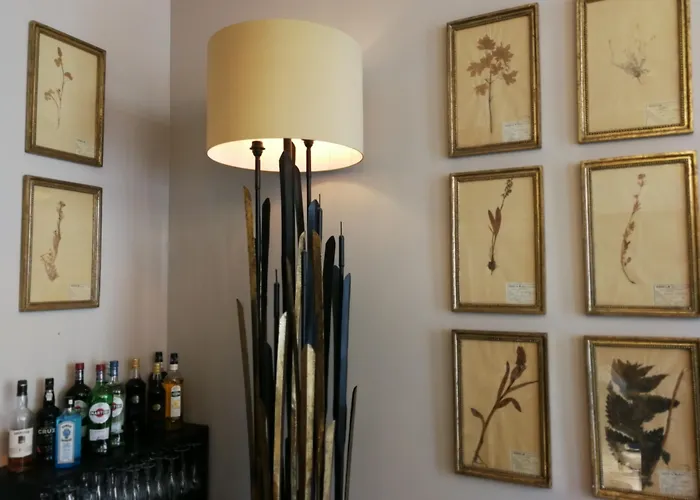 מלון De La Treille 3*